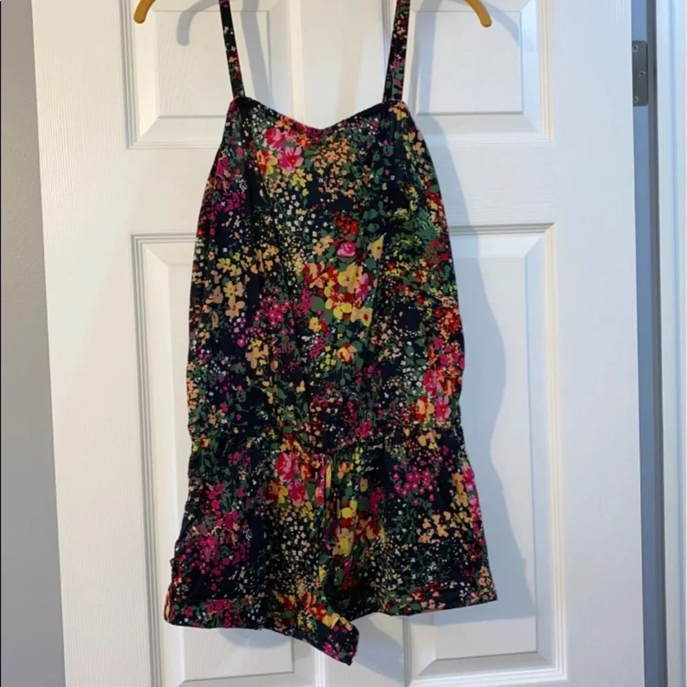 Romper - Picture 4 of 7